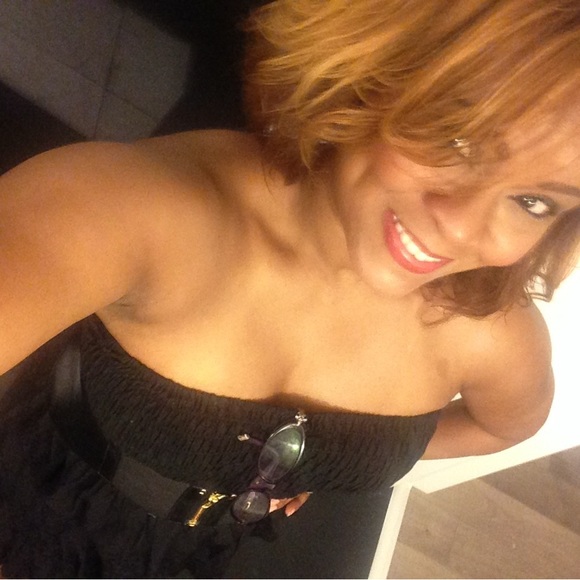 Meet your Posher, Dawn-michelle - Picture 2 of 2